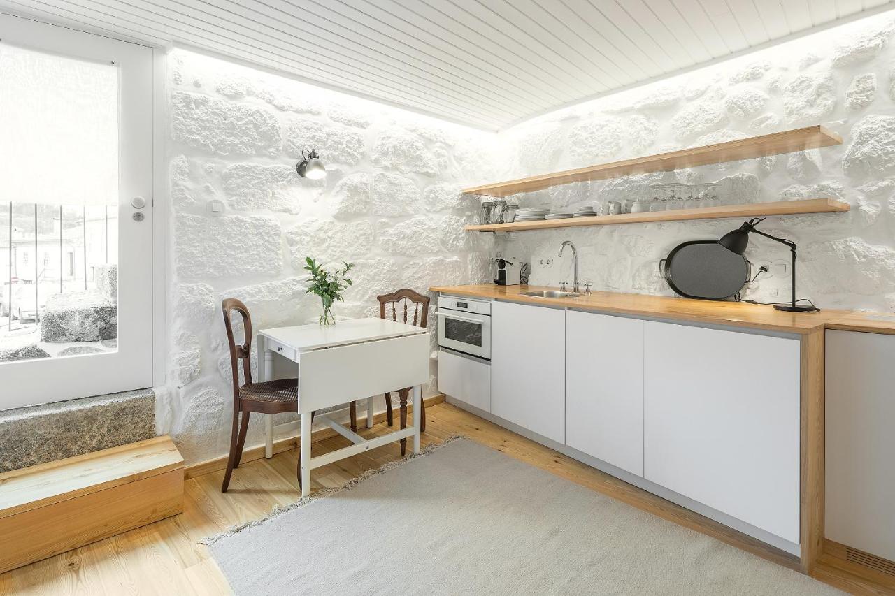 Casas Rossio By Casas Com Estoria Boutique Houses Santa Comba Dao Exterior photo